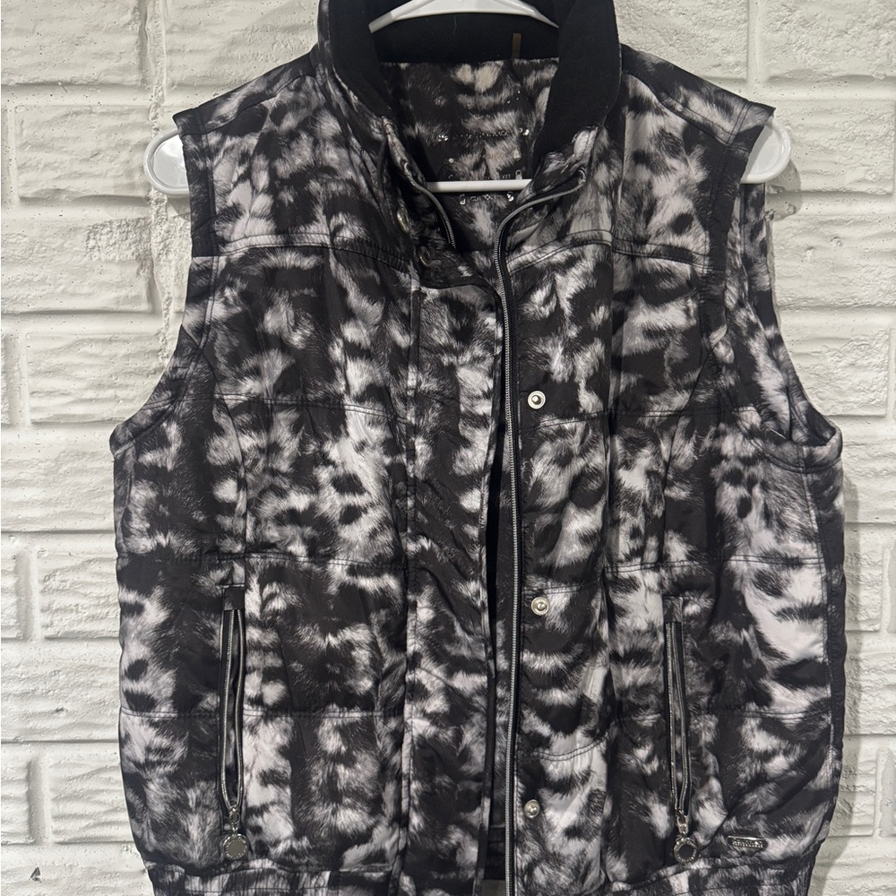 Calvin Klein Black and White animal print puffer vest